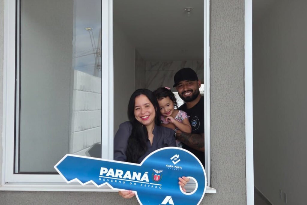 com-aporte-estadual,-cohapar-entrega-novo-empreendimento-com-62-moradias-em-sarandi 