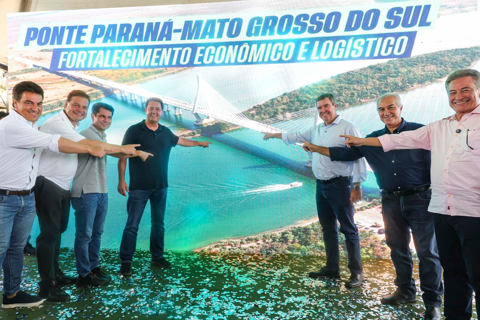 parana-e-mato-grosso-do-sul-recebem-anteprojeto-de-ponte-para-ligar-estados