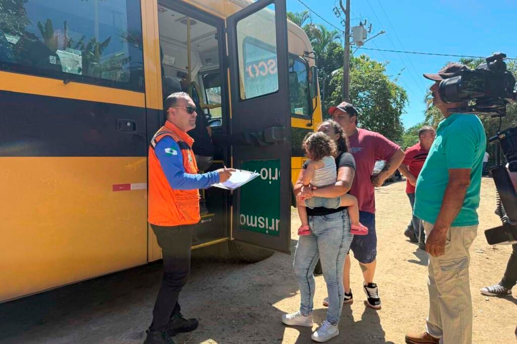 simulacao-em-morretes-treina-equipes-e-populacao-para-situacoes-de-desastre