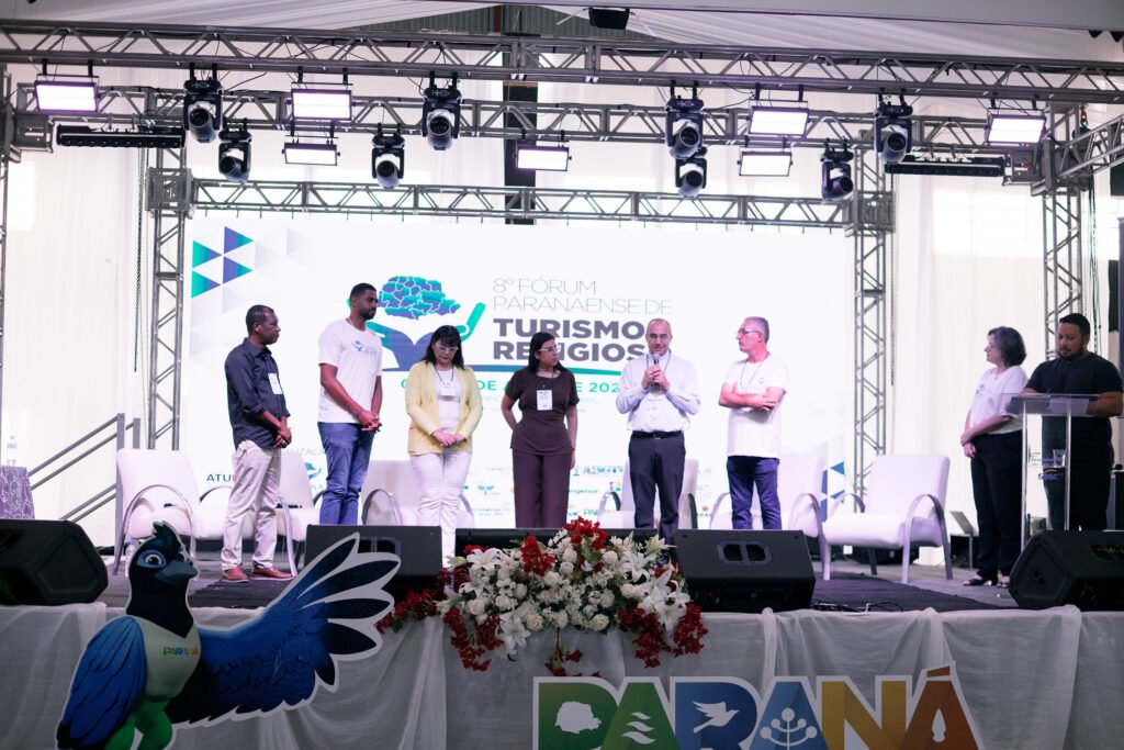 com-promocao-e-qualificacao,-8o-forum-de-turismo-religioso-destaca-o-segmento-no-parana