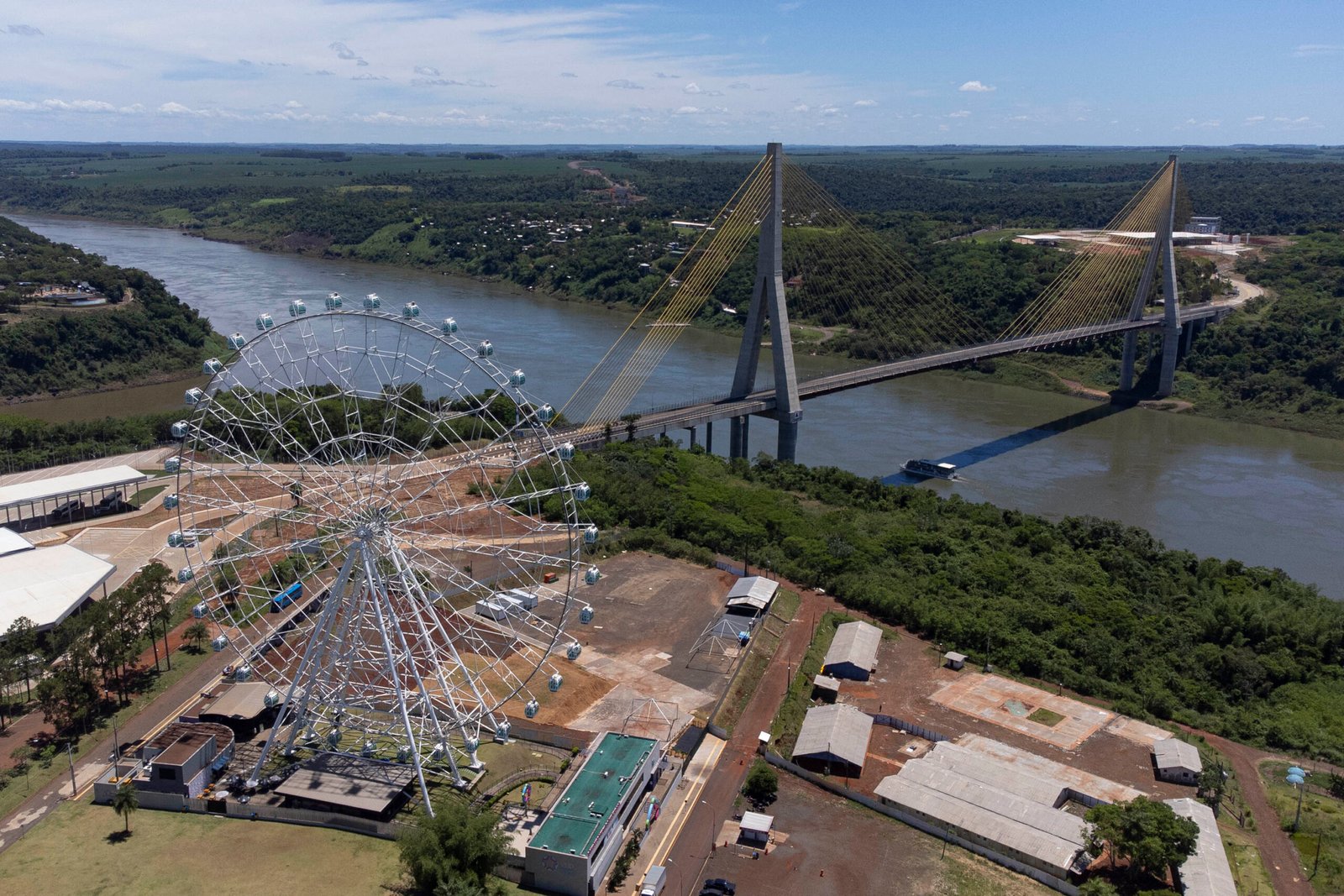 pontes-alem-de-guaratuba:-novas-conexoes-criadas-pelo-estado-impulsionam-a-economia