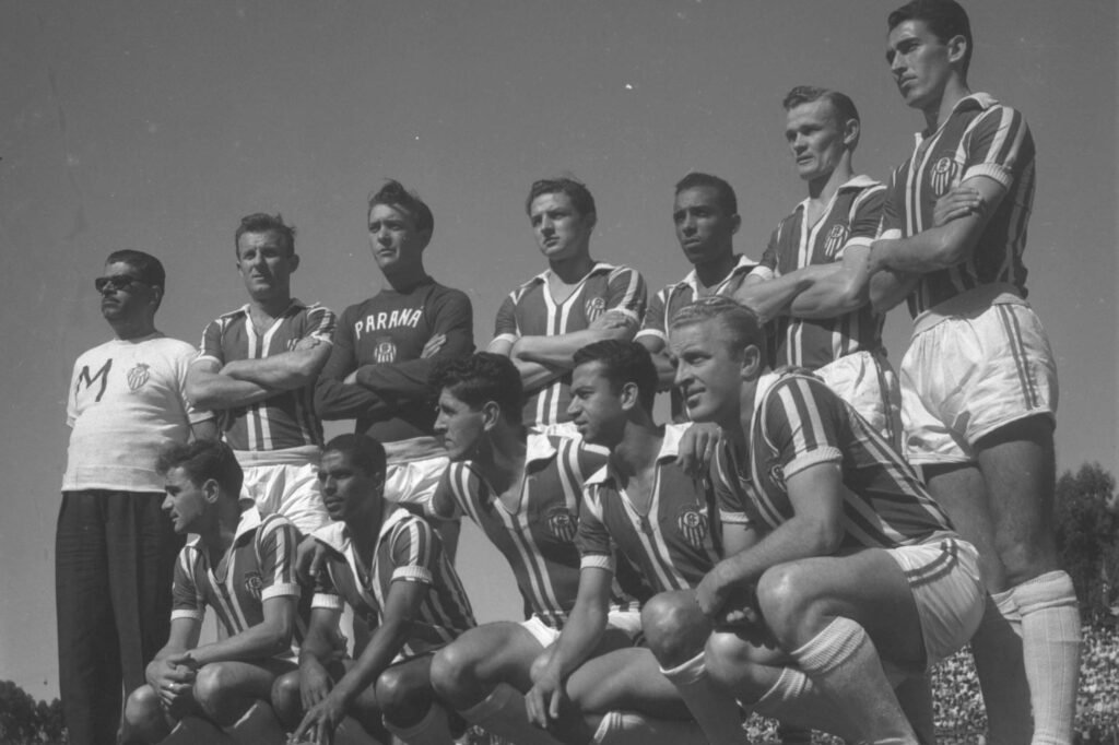 clima-de-copa:-programacao-cultural-tem-pecas-teatrais-e-memoria-do-futebol-no-mis-pr