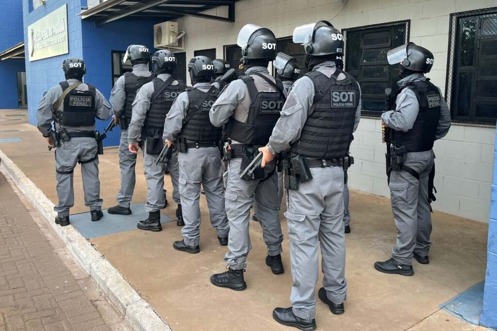 1.049-policiais-penais-sao-promovidos-no-parana-apos-modernizacao-da-carreira