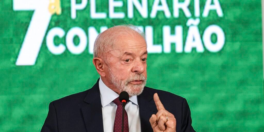 governo-estuda-devolucao-de-celular-roubado-nos-correios,-diz-lula