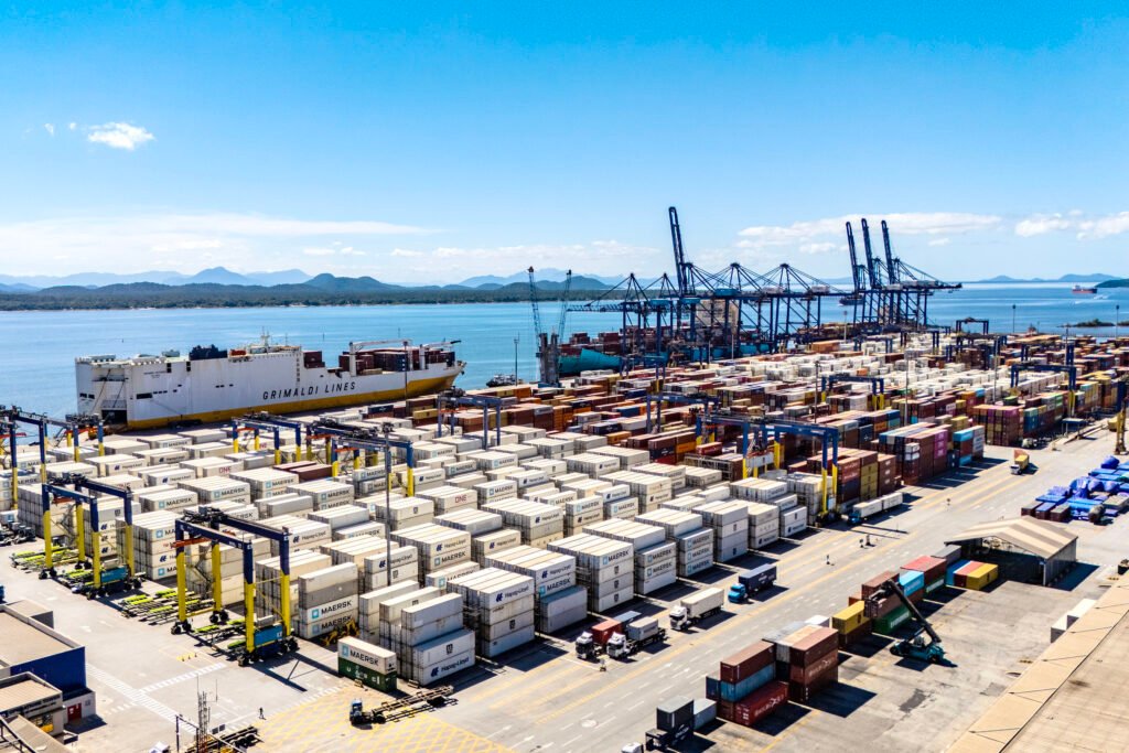 porto-de-paranagua-responde-por-quase-50%-das-exportacoes-brasileiras-de-frango