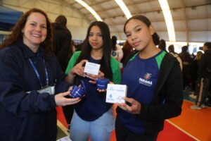 sanepar-distribui-mil-coletores-de-oleo-usado-em-evento-educativo-em-piraquara