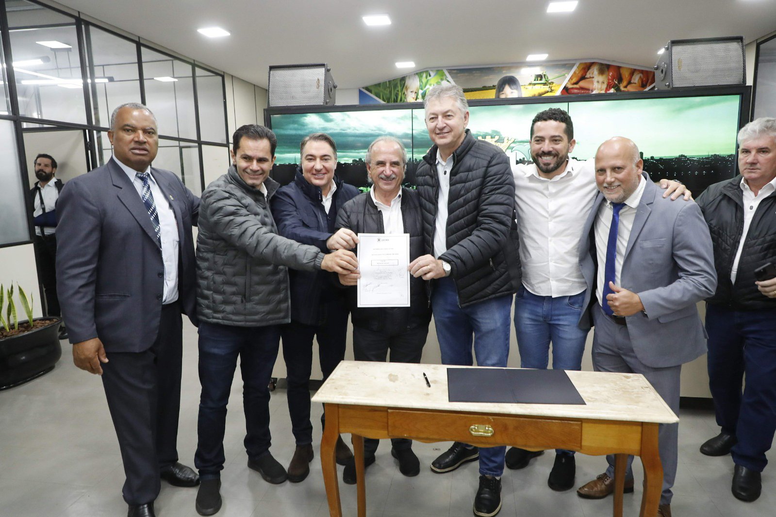 estado-libera-r$-50-milhoes-e-viabiliza-recape-de-17-vias-urbanas-em-cascavel