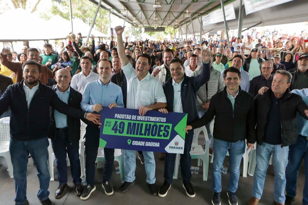 em-cidade-gaucha,-estado-investe-r$-22,1-milhoes-para-pavimentar-maior-vila-rural-do-parana