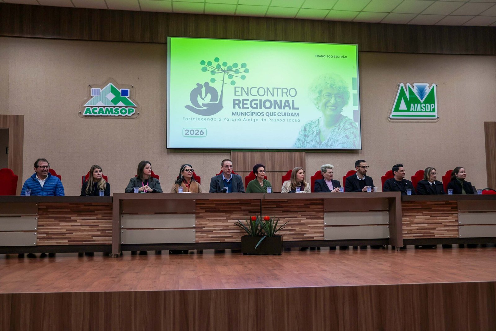 estado-participa-de-encontro-em-francisco-beltrao-e-fortalece-politicas-publicas-para-os-idosos