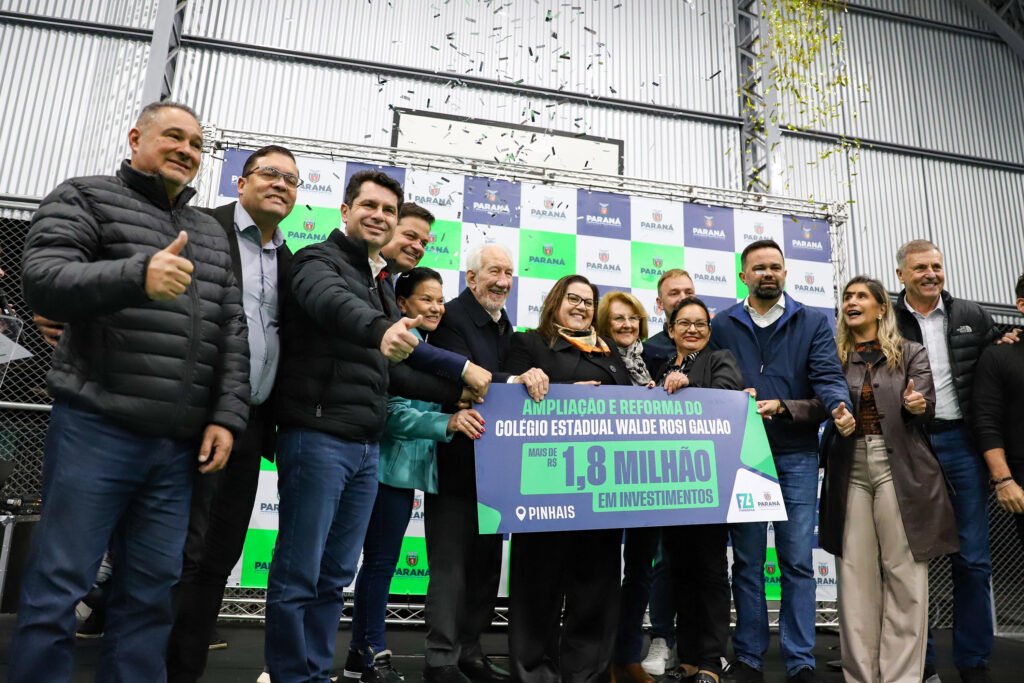 estado-entrega-reforma-e-quadra-coberta-aguardada-ha-anos-em-escola-de-pinhais