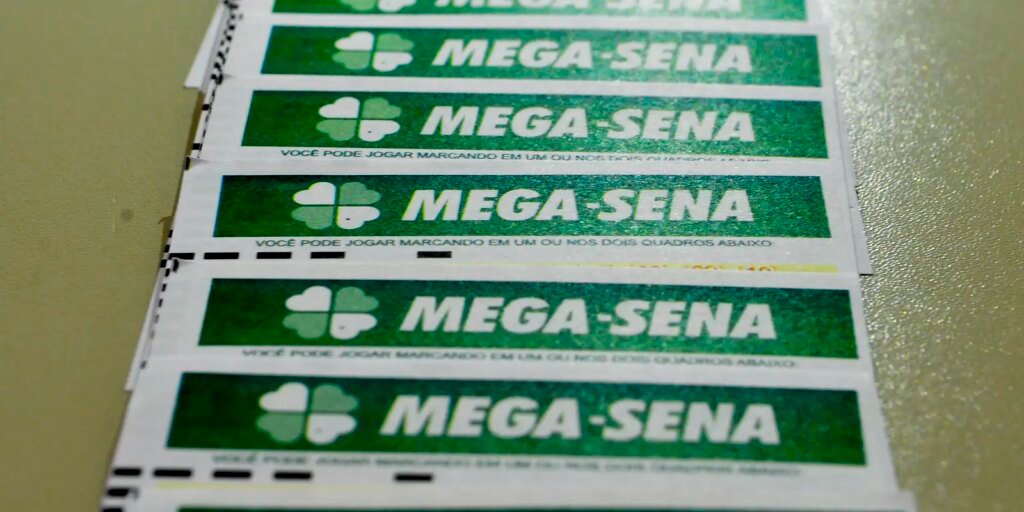veja-os-numeros-da-mega-sena-sorteados-neste-sabado-(4)