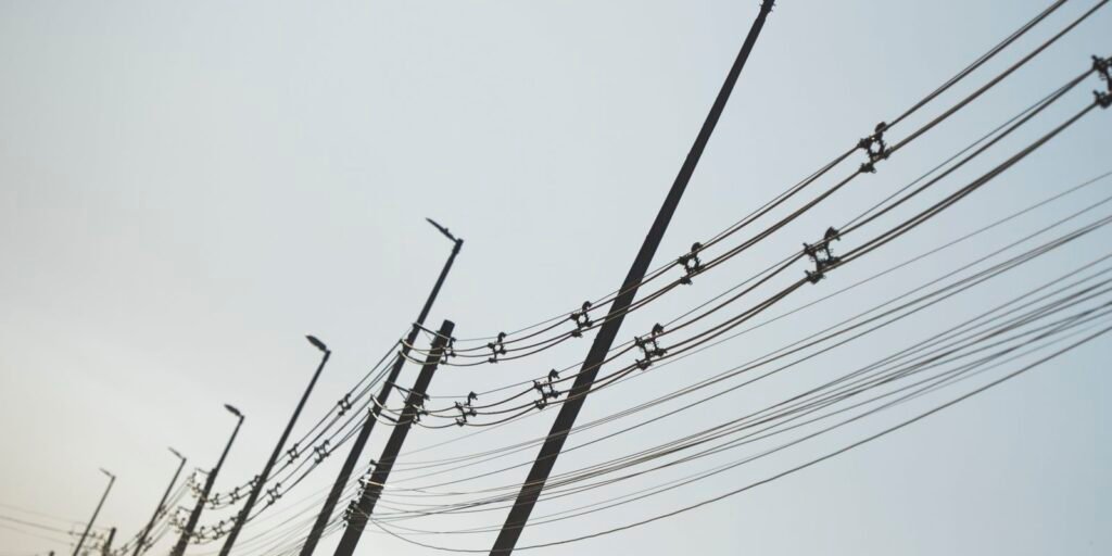 operacao-em-ferros-velhos-quer-reduzir-furto-de-fios-de-cobre-no-rio