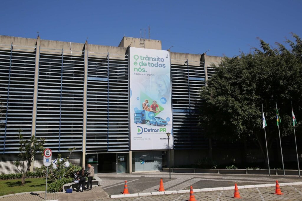 detran-pr-institui-obrigatoriedade-de-uso-da-central-de-seguranca-para-despachantes