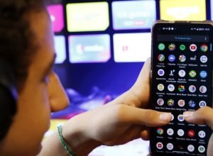 camara-aprova-projeto-contra-adultizacao-de-criancas-nas-redes-sociais