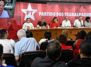 alckmin:-tarifaco-de-trump-afeta-3,3%-das-exportacoes-brasileiras