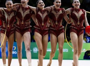 ao-som-de-“evidencias”,-brasil-conquista-prata-na-serie-mista