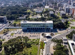 governo-do-parana-nomeia-572-novos-servidores-para-reforcar-o-quadro-do-poder-executivo