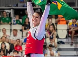 maria-clara-pacheco-e-campea-mundial-de-taekwondo-na-china