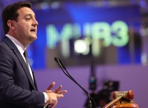 “fim-das-concessoes-garante-mais-de-r$-60-bilhoes-em-obras-e-tem-sentimento-de-missao-cumprida”,-afirma-ratinho-junior