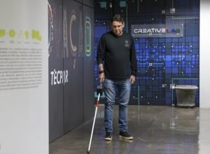 incubada-no-tecpar,-empresa-desenvolve-bengala-inteligente-para-deficientes-visuais