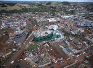 governador-decreta-luto-oficial-de-tres-dias-em-memoria-as-vitimas-do-tornado