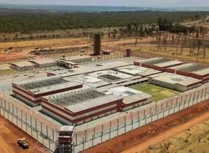 justica-do-rio-autoriza-transferencia-de-lideres-do-comando-vermelho