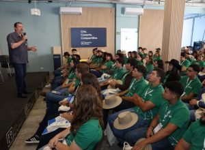 alunos-da-rede-estadual-vencem-ideathons-do-agro-e-ganham-viagem-a-curitiba