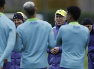 ancelotti-comeca-a-esbocar-equipe-para-amistoso-contra-o-senegal