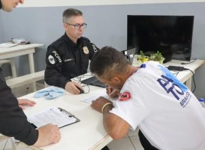 pcpr-emite-carteiras-de-identidade-para-desabrigados-em-abrigo-de-laranjeiras-do-sul