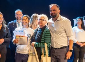 alunos-da-rede-publica-do-parana-recebem-premio-do-concurso-estadual-de-poesias