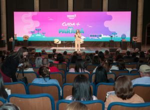 formatacao-de-novas-politicas-para-idosos-e-mulheres-pautam-2°-dia-do-cuida-mais-parana