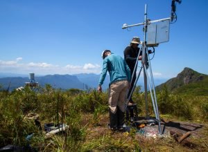 nova-estacao-meteorologica-no-topo-do-pico-marumbi-vai-orientar-turistas-e-grupos-de-socorro