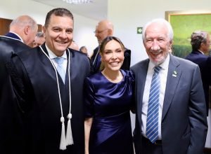 ex-procuradora-geral-do-estado-toma-posse-como-desembargadora-no-tjpr