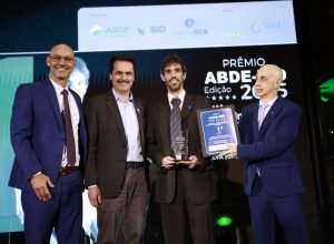 brde-conquista-1o-lugar-no-premio-abde-bid-com-artigo-sobre-ia-e-inclusao-financeira