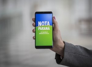 r$-1-milhao-de-natal:-nota-parana-sorteia-premio-de-dezembro-nesta-segunda-feira