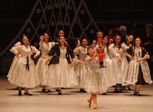 agenda-cultural-tem-“quebra-nozes”,-novas-exposicoes-no-mis-pr-e-biblioteca-cheia