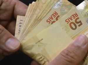 segunda-parcela-do-13o-salario-deve-ser-paga-ate-a-proxima-sexta-feira