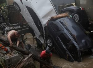 encontrado-corpo-de-idoso-desaparecido-em-enxurrada-em-petropolis