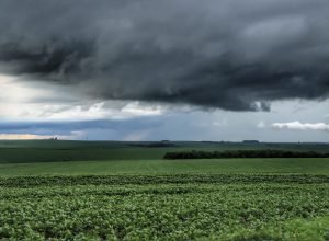 apos-classificacao-de-tornado-em-mercedes,-temporais-dao-tregua-no-parana-no-fim-de-semana