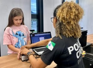 verao-maior-parana:-pcpr-emite-mais-de-mil-carteiras-de-identidade-no-litoral