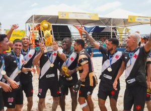 em-caioba:-vasco,-chapecoense-e-atletico-sobem-ao-podio-do-brasil-open-de-beach-soccer