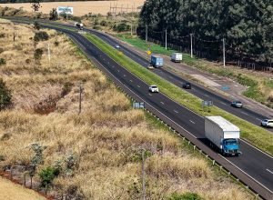 der/pr-pede-a-concessionaria-do-lote-4-retirada-do-free-flow-do-perimetro-urbano-de-rolandia