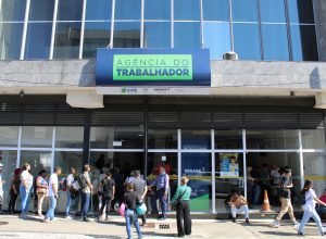 parana-inicia-2026-com-alta-de-24,4%-na-colocacao-de-trabalhadores-via-rede-sine