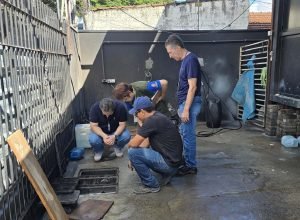 sanepar-e-prefeitura-fiscalizam-destino-de-residuos-das-lavagens-de-carros-em-maringa