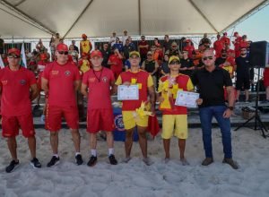 bombeiros-formam-93-novos-guarda-vidas-militares-e-civis-para-reforcar-seguranca-aquatica