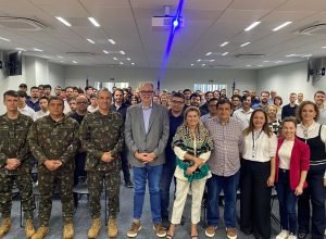 estado-recebe-comitiva-do-exercito-para-conhecer-hub-de-ia-e-ciberseguranca