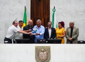 estado-apresenta-plano-decenal-do-esporte-e-relatorio-de-gestao-na-assembleia-legislativa