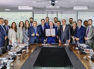 lula-sanciona-lei-antifaccao-e-defende-prisao-de-magnatas-do-crime