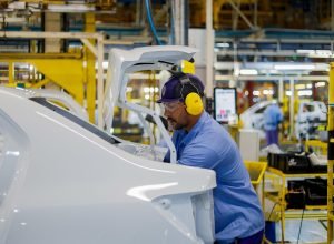 volta-do-feriado-de-tiradentes-tem-22,4-mil-vagas-de-emprego-abertas-em-todo-o-parana