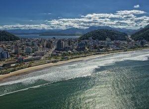 efeito-da-ponte:-guaratuba-tem-40-predios-em-construcao-e-comercio-no-litoral-dobra-de-tamanho